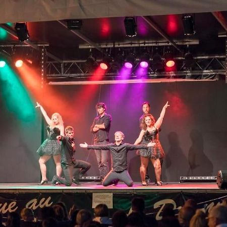 Camping Officiel Siblu Domaine De Dugny Onzain Kültér fotó