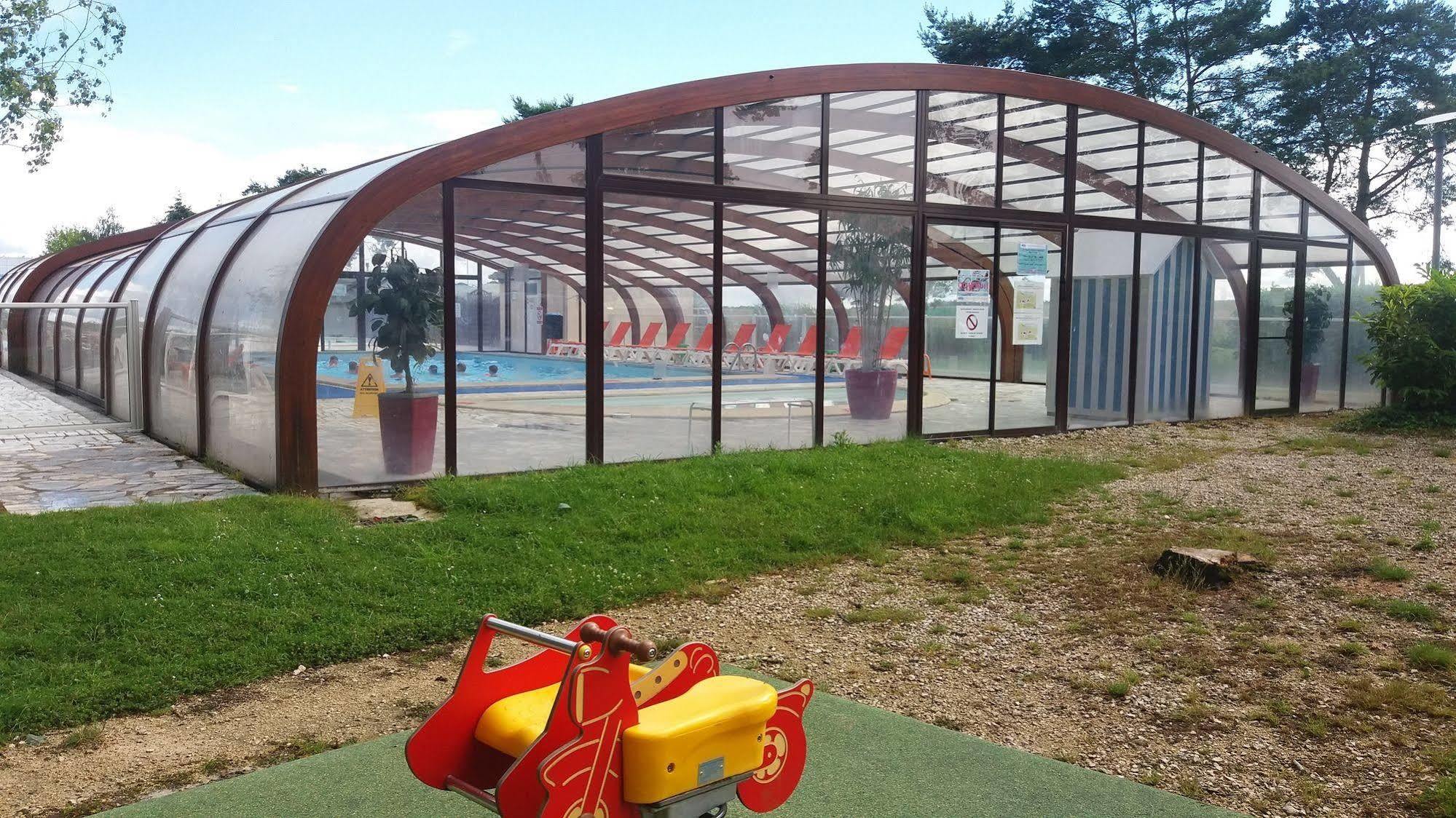 Camping Officiel Siblu Domaine De Dugny Onzain Kültér fotó